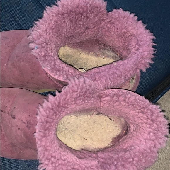 purple uggs - Picture 3 of 6